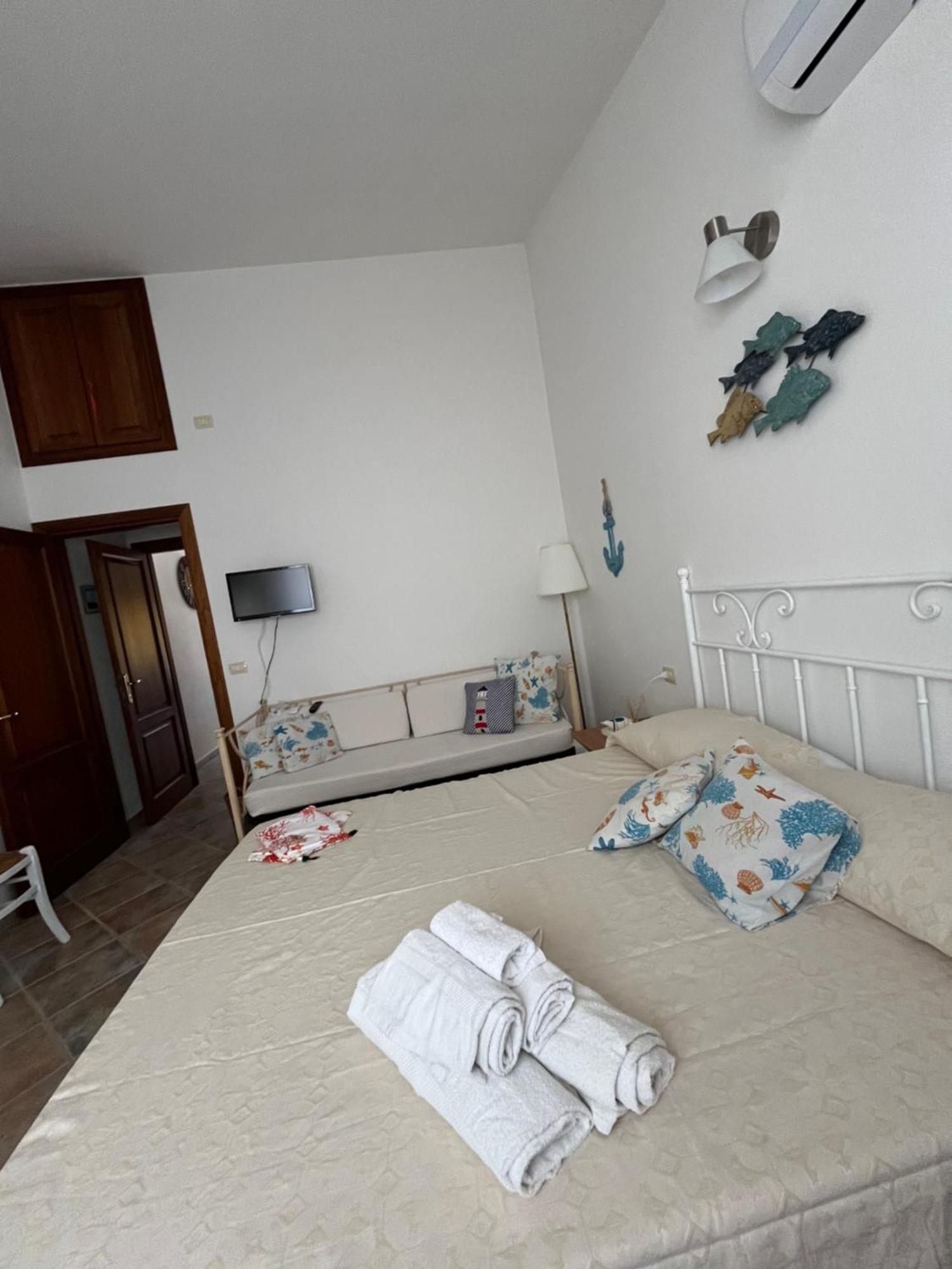 B&Bcoccole San Teodoro  Esterno foto