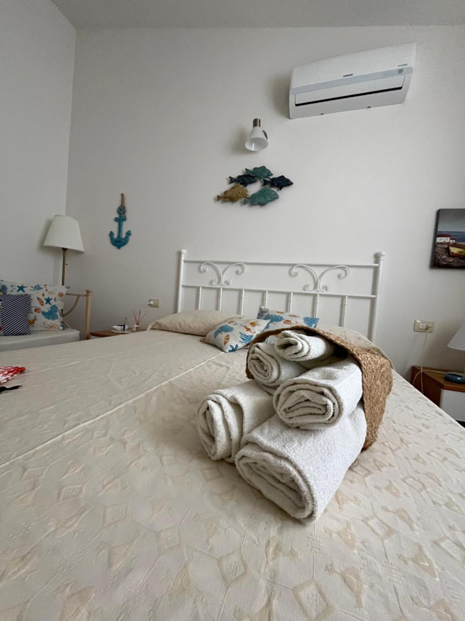 B&Bcoccole San Teodoro  Esterno foto