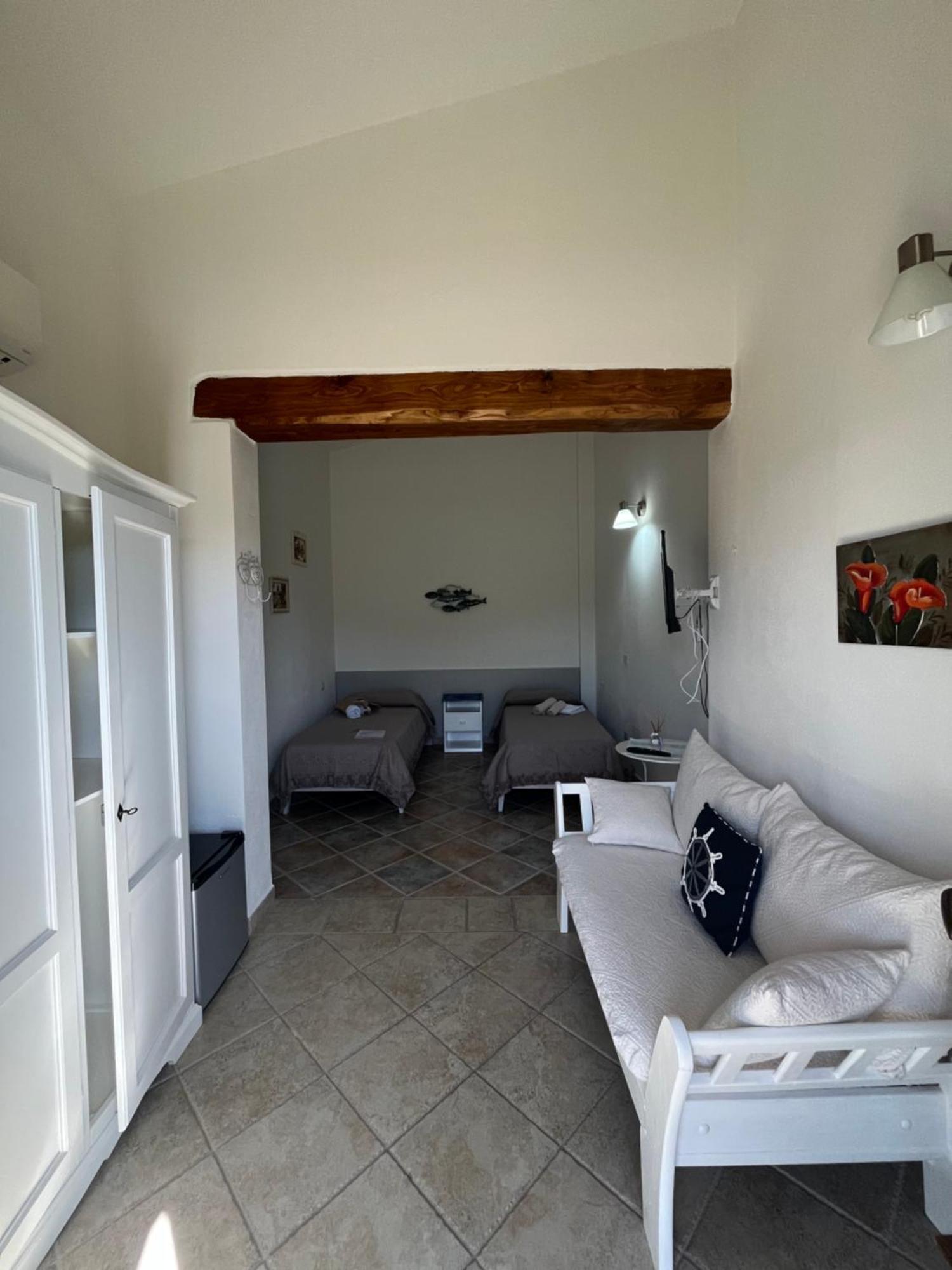 B&Bcoccole San Teodoro  Esterno foto